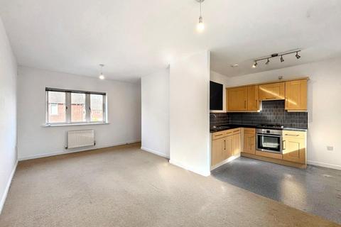 2 bedroom apartment to rent, Turnbull Road, Altrincham