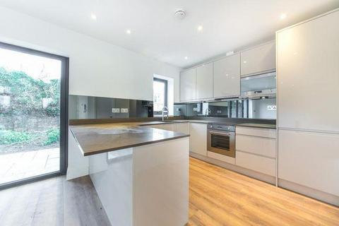 undefined, Edeleny Close,  East Finchley,  N2