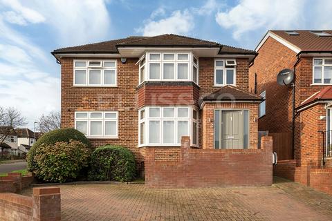 4 bedroom detached house for sale, Glenmere Avenue, Mill Hill, London, NW7