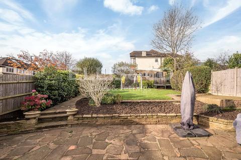 4 bedroom detached house for sale, Glenmere Avenue, Mill Hill, London, NW7