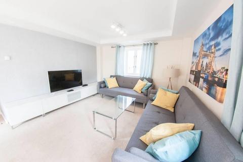 2 bedroom flat to rent, Pennington Court, Rotherhithe Street, London, SE16