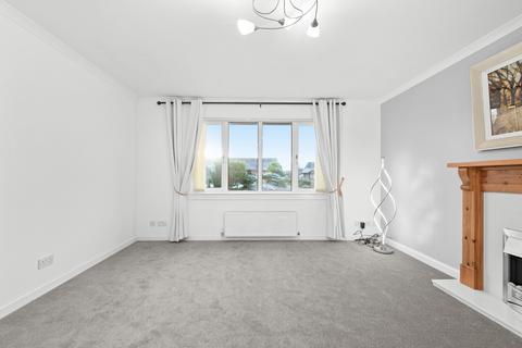 3 bedroom semi-detached house for sale, Elizabeth Gardens, Stoneyburn, West Lothian, EH47 8BP