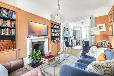 3 bedroom apartment for sale, Hampton Court Road, East Molesey, Surrey, KT8