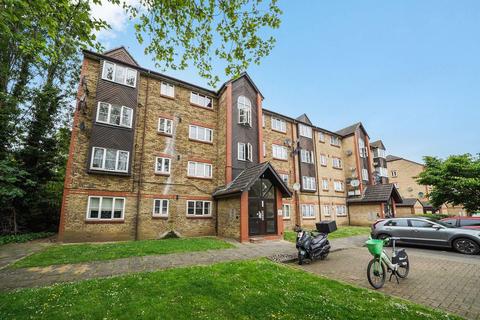 1 bedroom flat for sale, Kingfisher Way, London, NW10