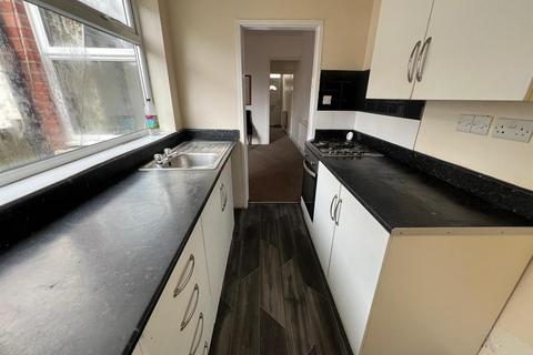 2 bedroom terraced house to rent, Mulliner Street, Coventry, CV6 5EU