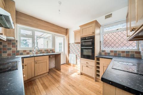 426 Westhorne Avenue, London, SE9 5LT