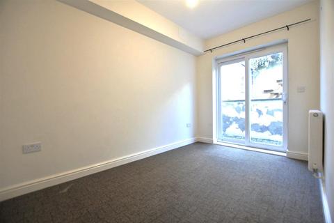 2 bedroom flat to rent, Oxford Street, Totterdown, Bristol