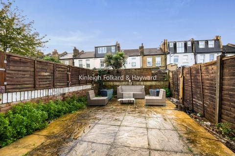 4 bedroom house to rent, Blackshaw Road London SW17