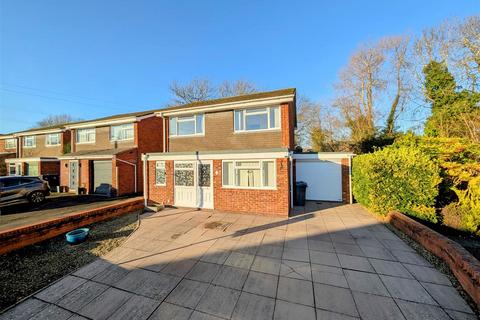 3 bedroom detached house for sale, Sycamore Close, Malvern