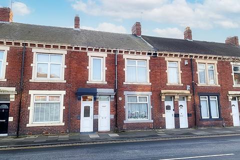 3 bedroom apartment to rent, High Street East, Wallsend