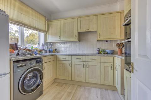 2 bedroom flat for sale, Flat 10 Essex Court, Essex Drive, Taunton