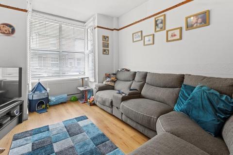 3 bedroom terraced house for sale, Albion Road, Eastbourne BN22