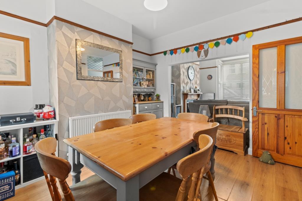Dining Area Photo 2.jpg