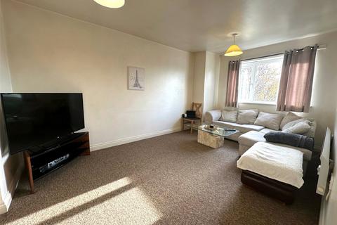 2 bedroom flat to rent, Reservoir Road, Northamptonshire NN16