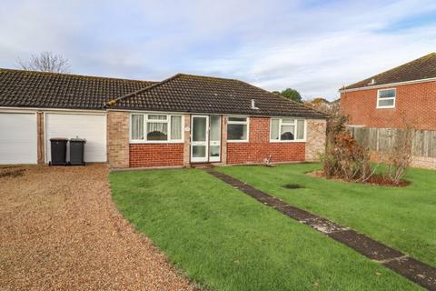 2 bedroom detached bungalow for sale, Richmond Close, Hayling Island