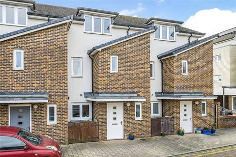 3 bedroom terraced house for sale, Pyle Close, Surrey KT15