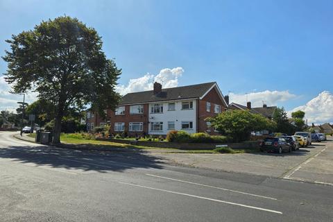 2 bedroom apartment for sale, Holland Road, Clacton-on-Sea CO15