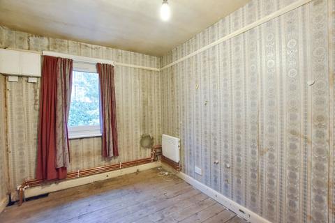 6 Mill Road, London, E16 2BE