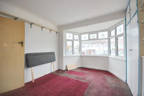 3 bedroom terraced house for sale, Turner Road, Edgware HA8