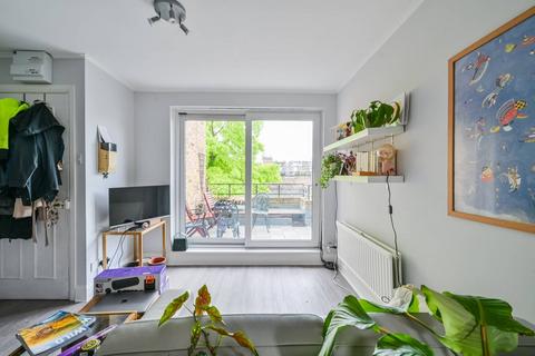 1 bedroom flat to rent, Rousden Street, Camden, London, NW1