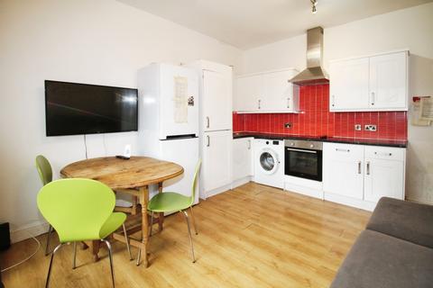 5 bedroom terraced house to rent, Royal Park Road, Hyde Park, LS6