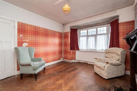 4 Orchard Gardens, Sutton, SM1 2QD