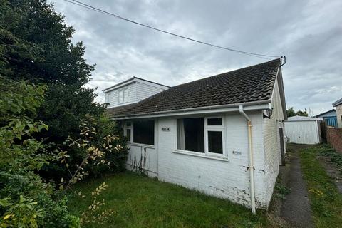 2 bedroom semi-detached bungalow for sale, Queensdown Road, Deal CT14