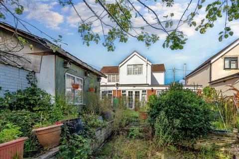 3 bedroom detached house for sale, Alfriston Road, Camberley GU16