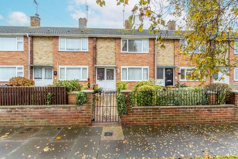 2 bedroom terraced house for sale, Kings Road, Gorleston