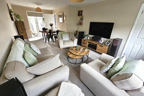 21 Johnson Close, Bere Alston, Yelverton, PL20 7BA