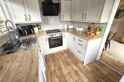 21 Johnson Close, Bere Alston, Yelverton, PL20 7BA