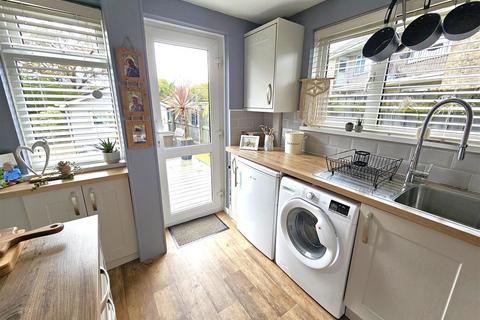 21 Johnson Close, Bere Alston, Yelverton, PL20 7BA