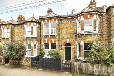 3 bedroom terraced house for sale, Strathleven Road, London SW2