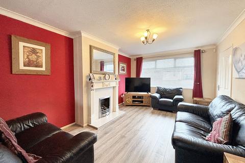 3 bedroom semi-detached house for sale, Glendale Road, Manchester M28