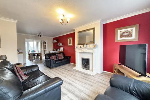 3 bedroom semi-detached house for sale, Glendale Road, Manchester M28