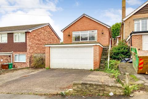 2 bedroom detached house for sale, Mays Avenue, Nottingham NG4