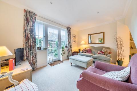 2 bedroom end of terrace house for sale, Thursley Road, Godalming GU8