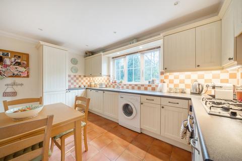 2 bedroom end of terrace house for sale, Thursley Road, Godalming GU8