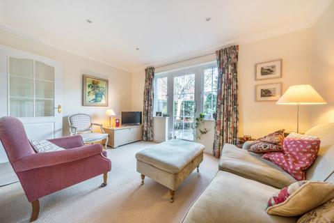 2 bedroom end of terrace house for sale, Thursley Road, Godalming GU8