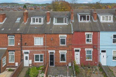 3 bedroom terraced house for sale, Kirkby Road, Pontefract WF9