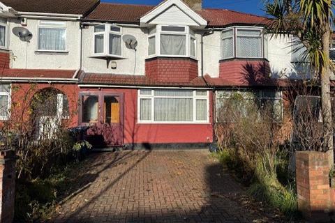 3 bedroom terraced house to rent, Empire Road, Perivale, UB6