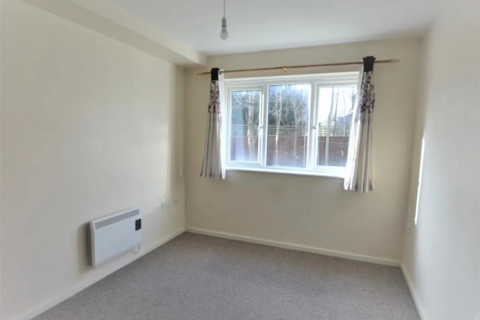 2 bedroom flat to rent, Leopold Road, London N18