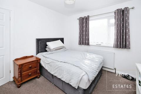 32 Daison Crescent, Torquay, TQ1 4LJ
