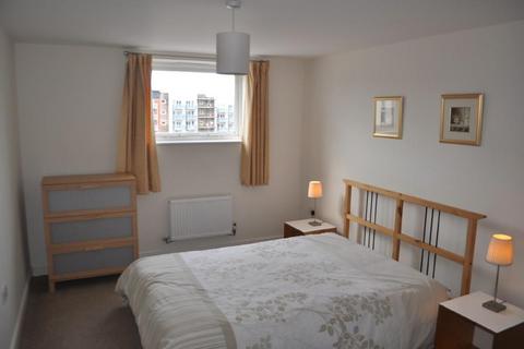 2 bedroom flat to rent, Compair Crescent, Ipswich IP2