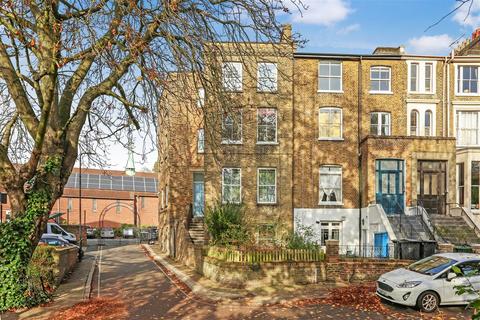 2 bedroom apartment for sale, Leighton Crescent, London