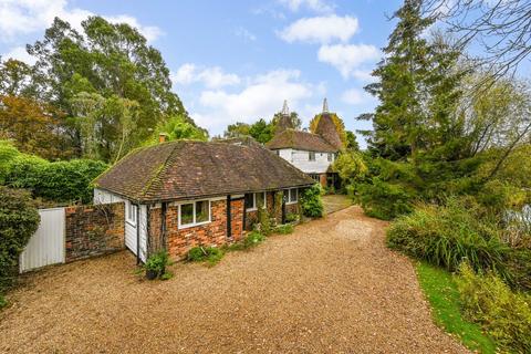 6 bedroom detached house for sale, Bethersden Road, Smarden, Ashford, Kent, TN27