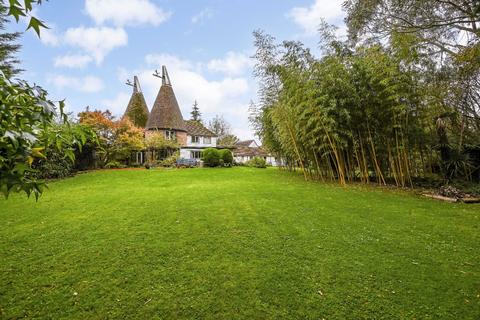 6 bedroom detached house for sale, Bethersden Road, Smarden, Ashford, Kent, TN27