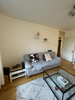 1 bedroom flat to rent, Kingsley Court, Willesden