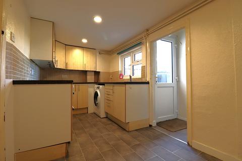 3 bedroom terraced house to rent, Kingston Cottages, Matching Green, CM17