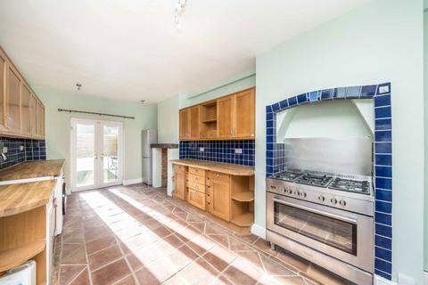 4 bedroom semi-detached house to rent, Ladywell Road, London SE13